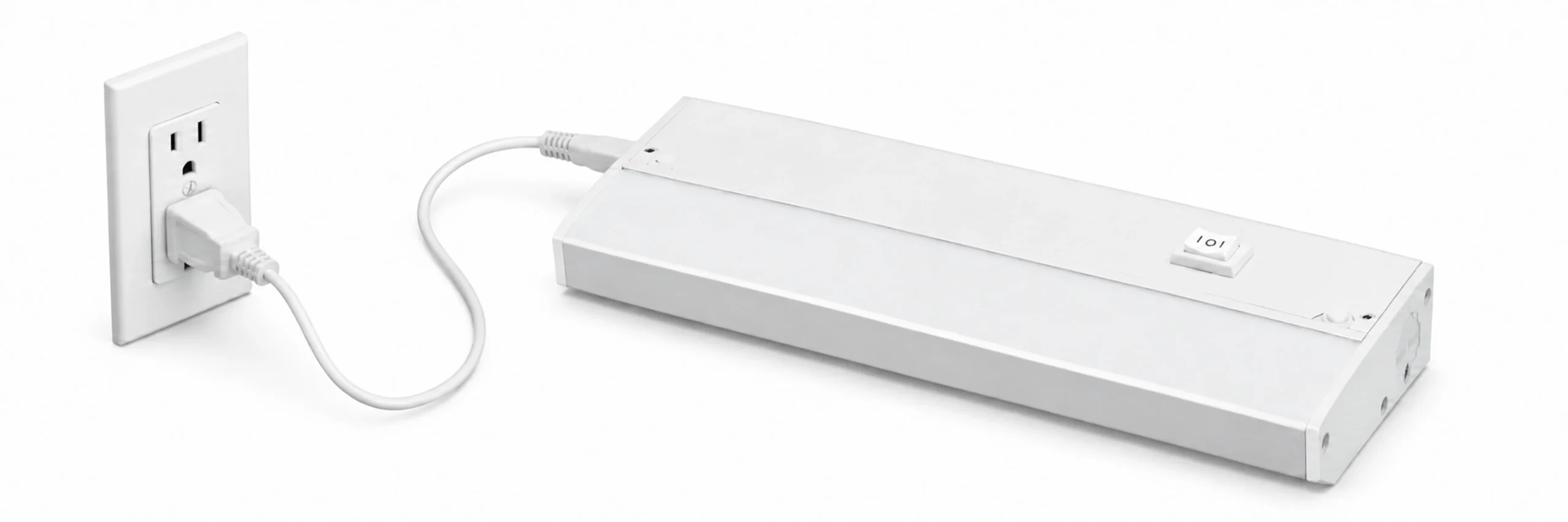 Plug-in under cabinet light bar